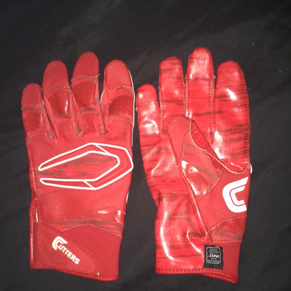 Cutters Rev Pro 2.0 Football Gloves